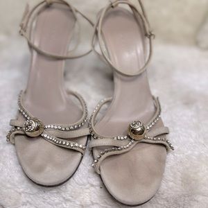 Gucci Suede ankle strap heels size 37